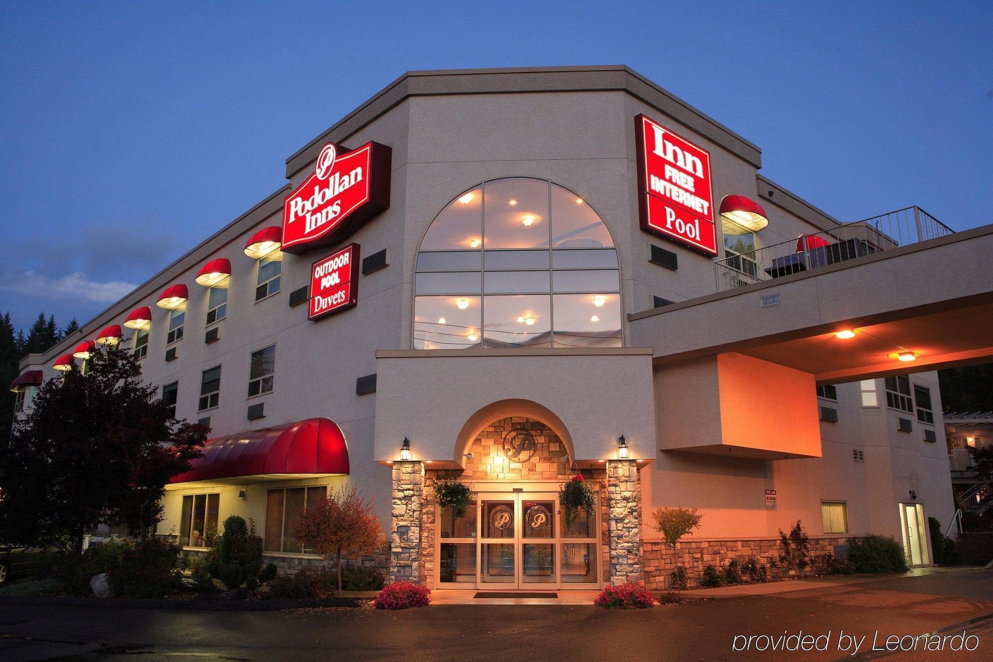 Hilltop Inn - Салмон Арм Экстерьер фото